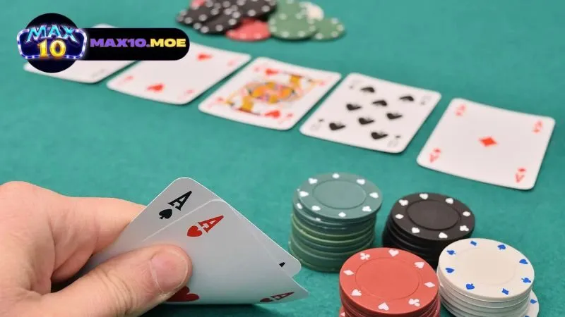 Cách chơi bài Poker Texas hold’em: Khám phá nghệ thuật & chiến lược thú vị 4 chien-luoc-va-tam-ly-trong-poker